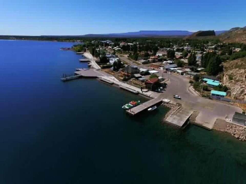 Hotel Ventura Chile Chico Eksteriør billede